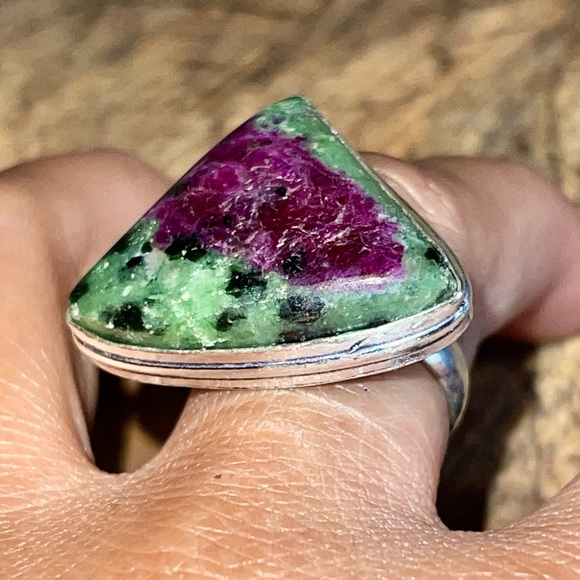 Anyolite Ruby Green Zoisite Ring Size 7 1/2 - Picture 3 of 15